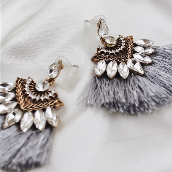 Gray Studded Tassel Earrings with Crystals - Picture 5 of 7